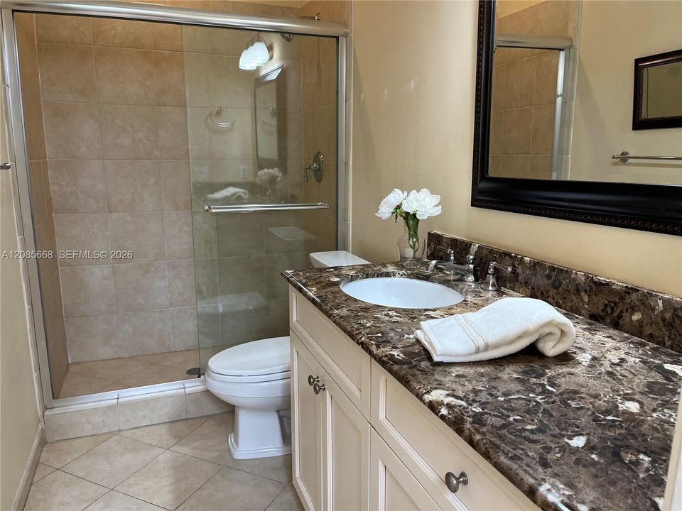 For Rent: $8,300 (3 beds, 3 baths, 2343 Square Feet)
