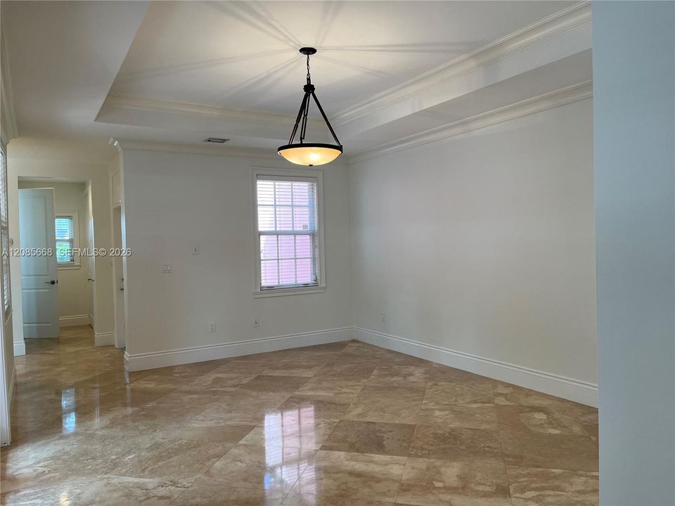 For Rent: $8,300 (3 beds, 3 baths, 2343 Square Feet)