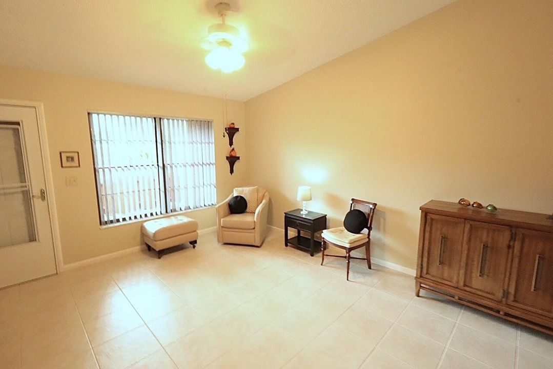 family room 4