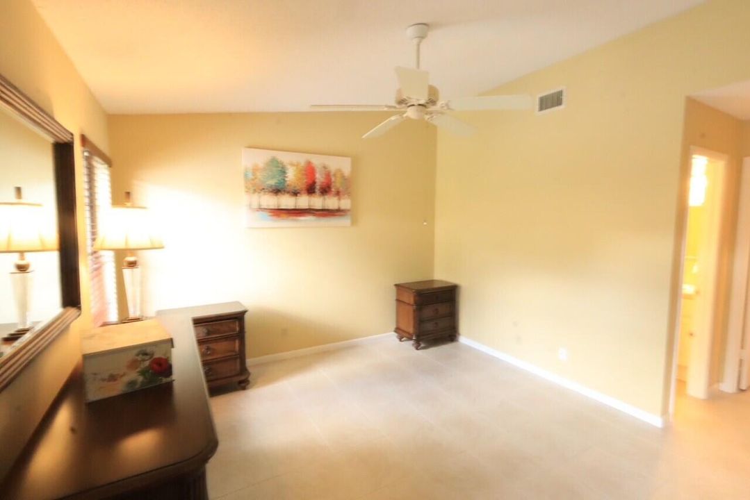 main bedroom 4