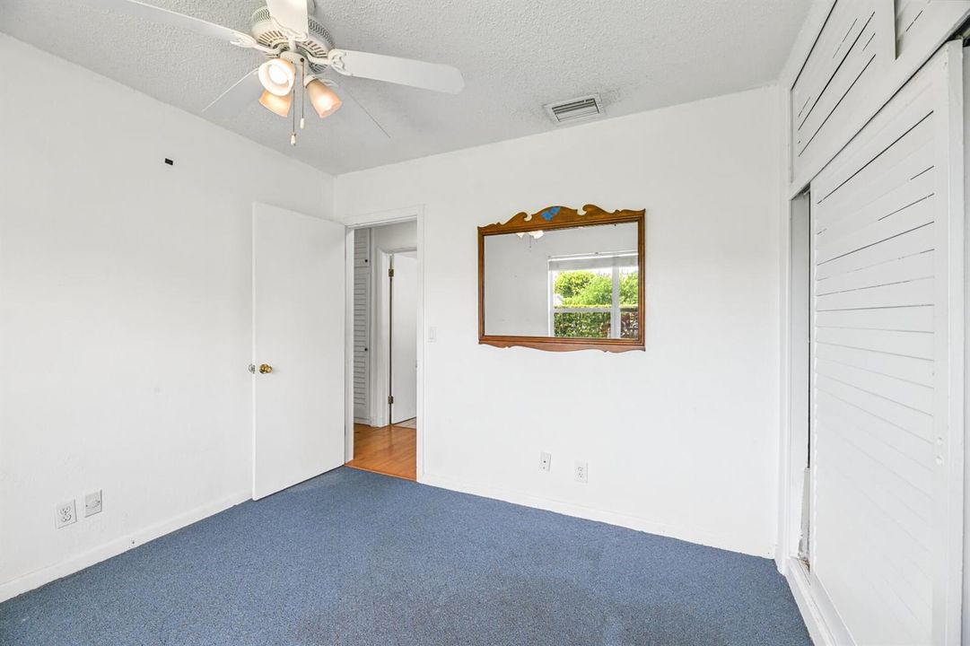 20260916 - 522 Heron Dr - MR-18