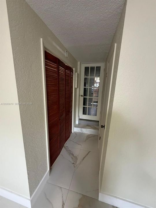 En Renta: $1,700 (1 camas, 1 baños, 1809 Pies cuadrados)