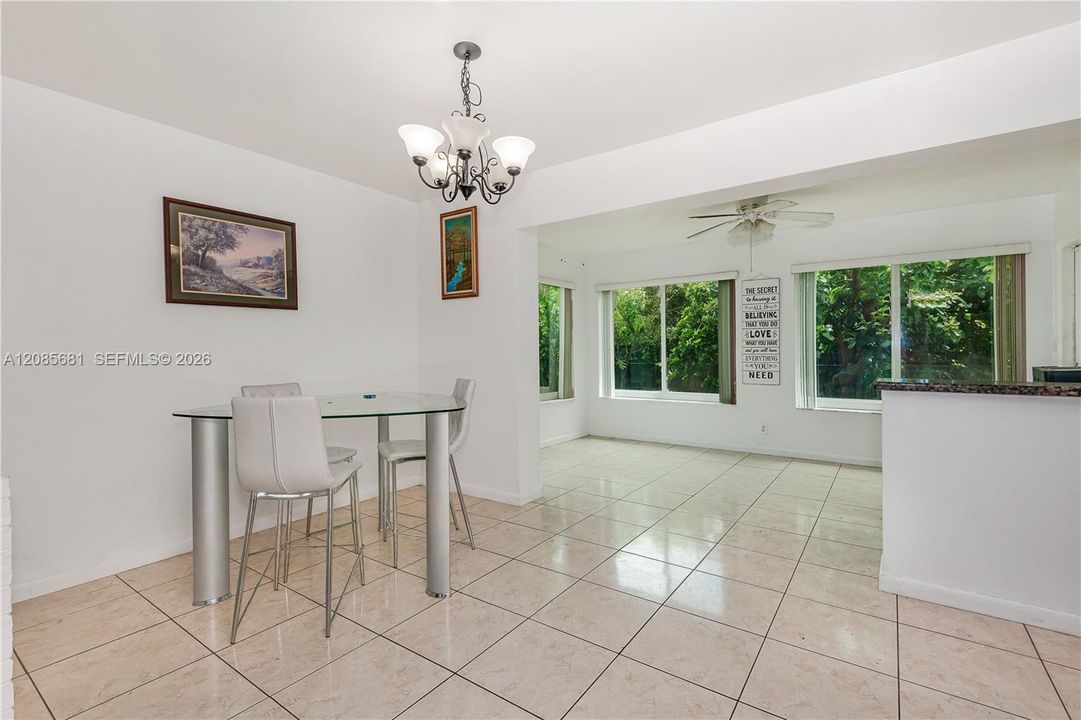 For Sale: $535,000 (3 beds, 2 baths, 1355 Square Feet)