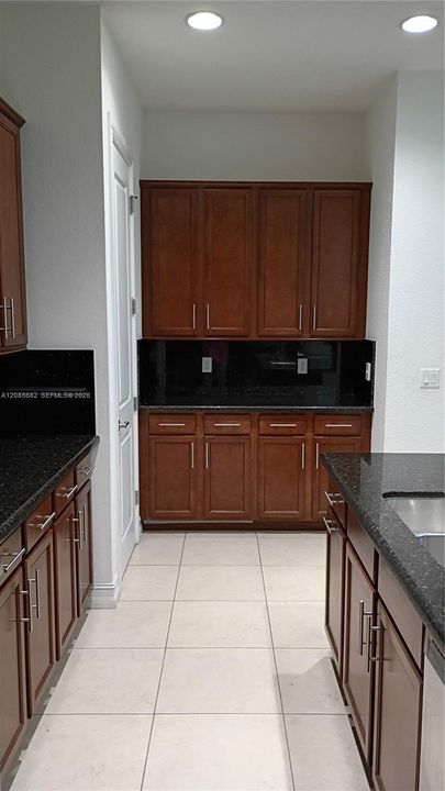 For Sale: $1,200,000 (4 beds, 4 baths, 3158 Square Feet)