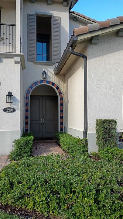 For Sale: $1,200,000 (4 beds, 4 baths, 3158 Square Feet)