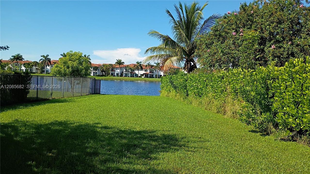 For Sale: $1,200,000 (4 beds, 4 baths, 3158 Square Feet)
