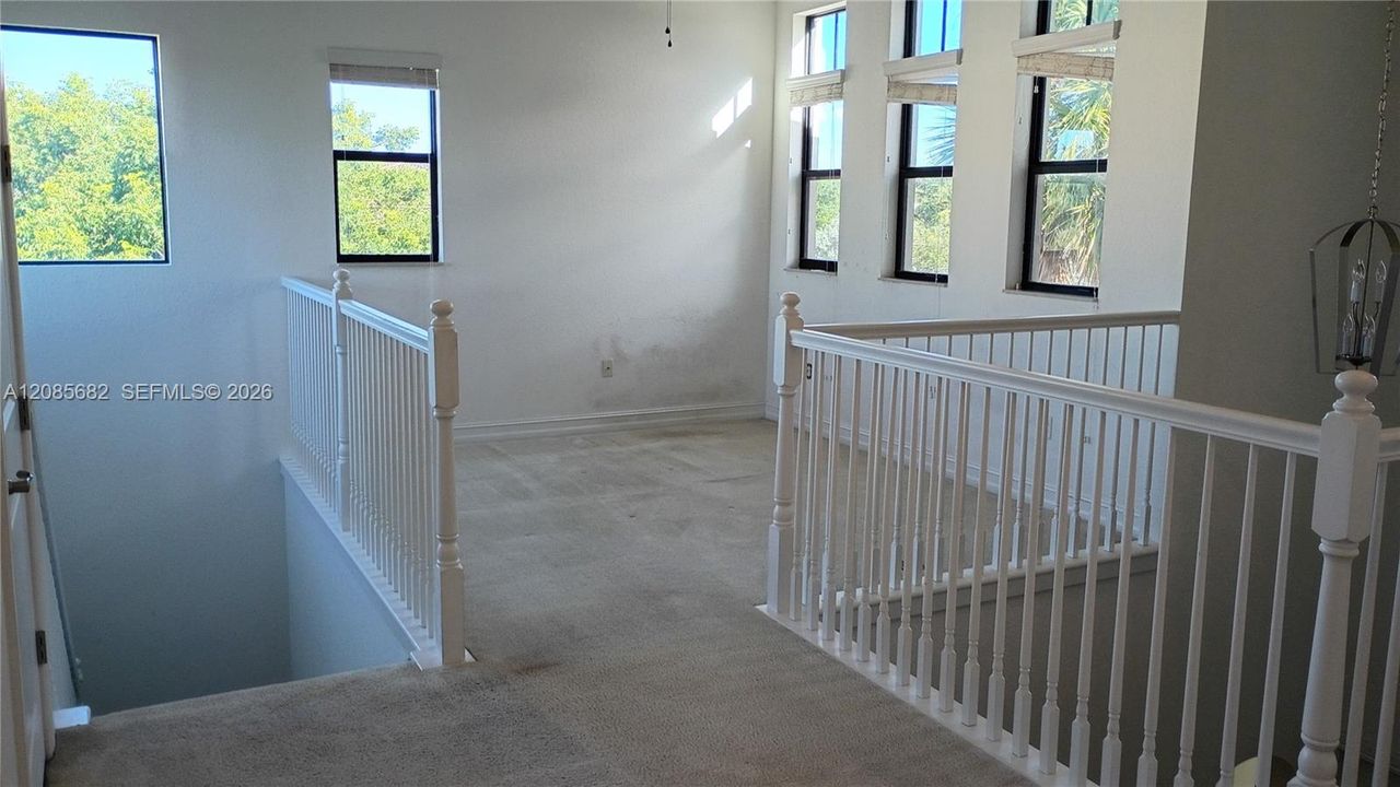 For Sale: $1,200,000 (4 beds, 4 baths, 3158 Square Feet)