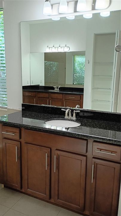 For Sale: $1,200,000 (4 beds, 4 baths, 3158 Square Feet)