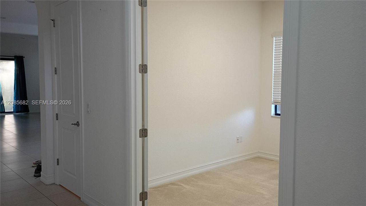 For Sale: $1,200,000 (4 beds, 4 baths, 3158 Square Feet)