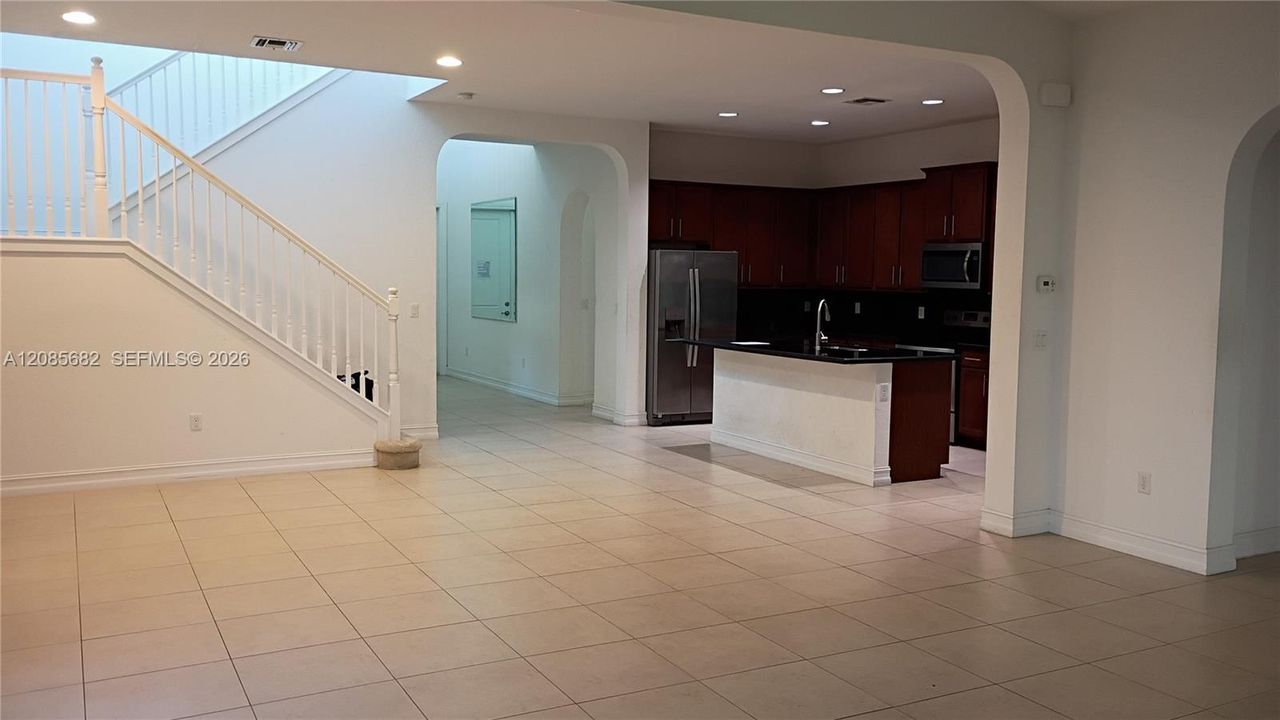 For Sale: $1,200,000 (4 beds, 4 baths, 3158 Square Feet)