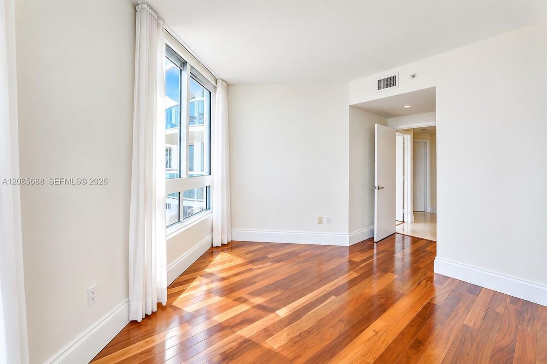 En Renta: $11,950 (3 camas, 2 baños, 1761 Pies cuadrados)