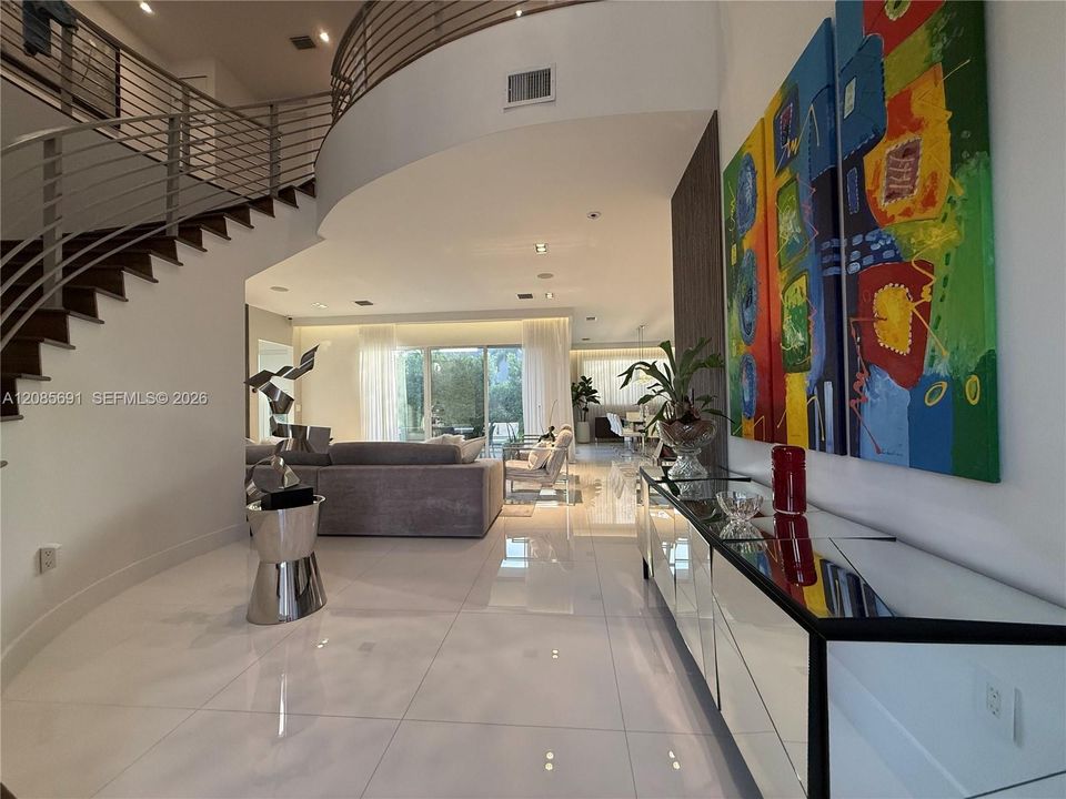 For Rent: $15,000 (5 beds, 7 baths, 4126 Square Feet)