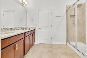 For Rent: $4,250 (3 beds, 2 baths, 1776 Square Feet)