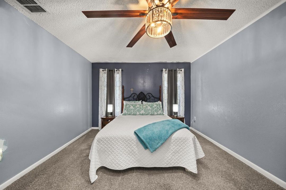 interior - second bedroom 2
