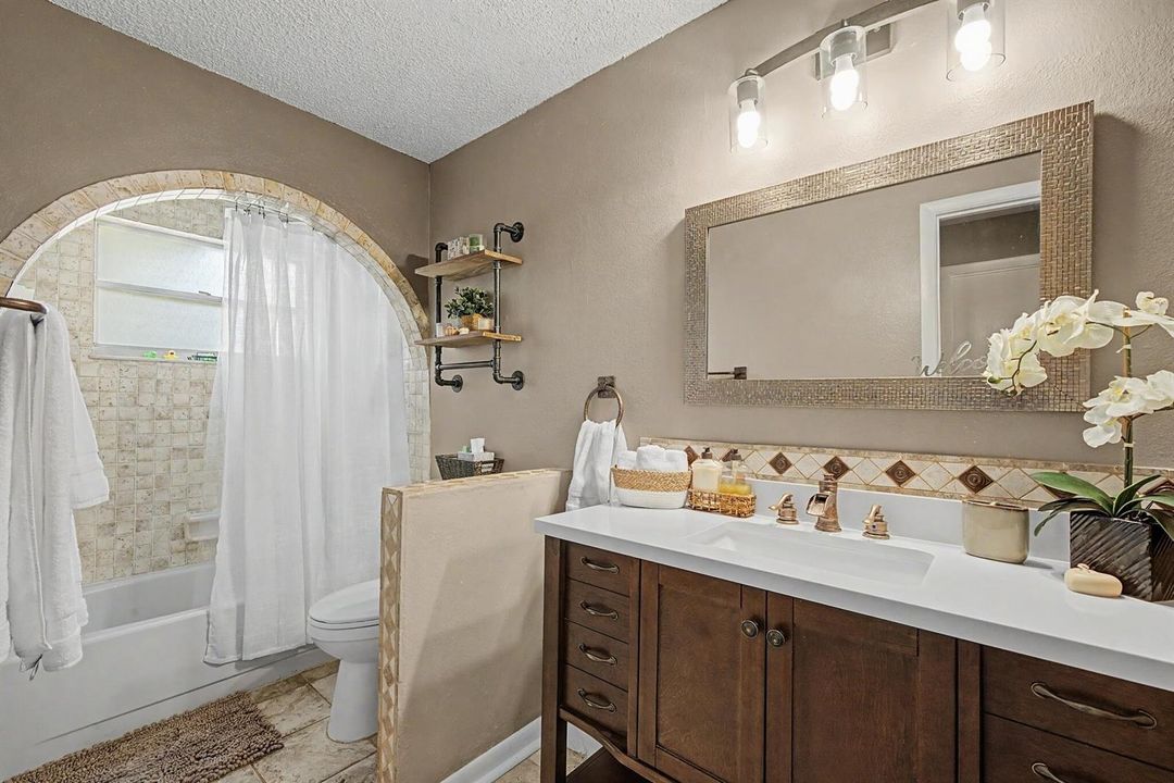 interior - second bathroom 1
