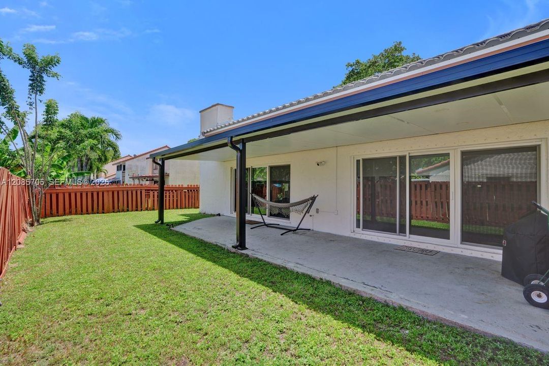 For Sale: $679,000 (3 beds, 2 baths, 2063 Square Feet)