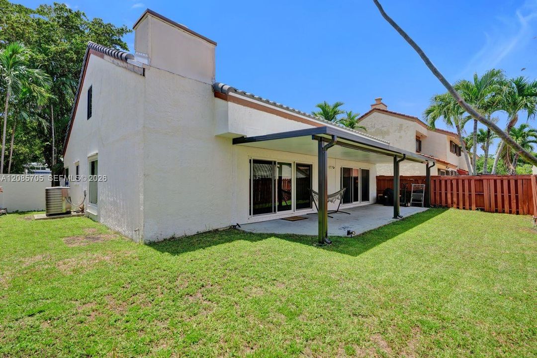 For Sale: $679,000 (3 beds, 2 baths, 2063 Square Feet)