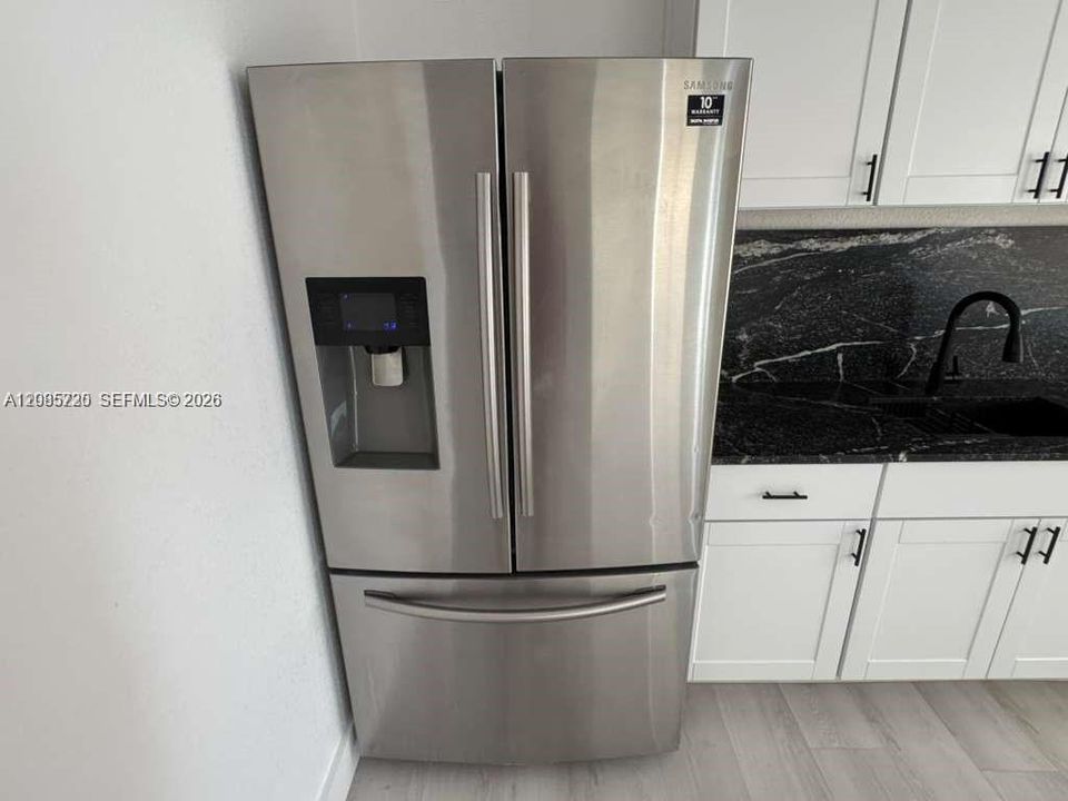 В аренду: $2,500 (4 спален, 3 ванн, 2492 Квадратных фут)