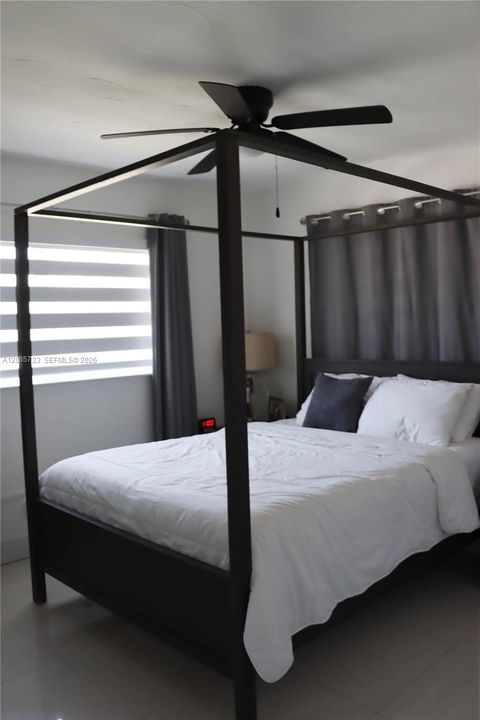 For Sale: $440,000 (2 beds, 1 baths, 642 Square Feet)