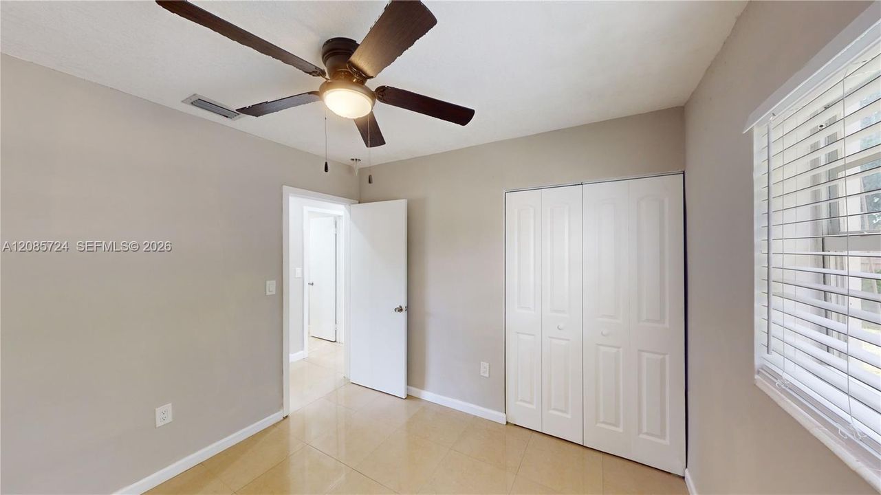 En Venta: $525,000 (3 camas, 1 baños, 0 Pies cuadrados)