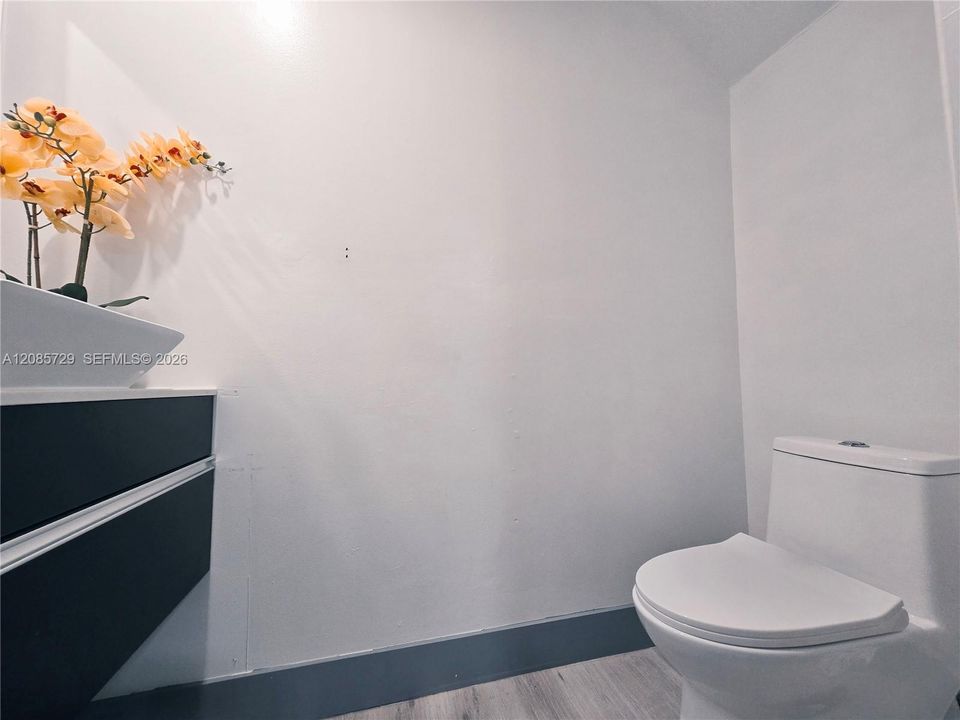 En Renta: $3,700 (4 camas, 2 baños, 1728 Pies cuadrados)