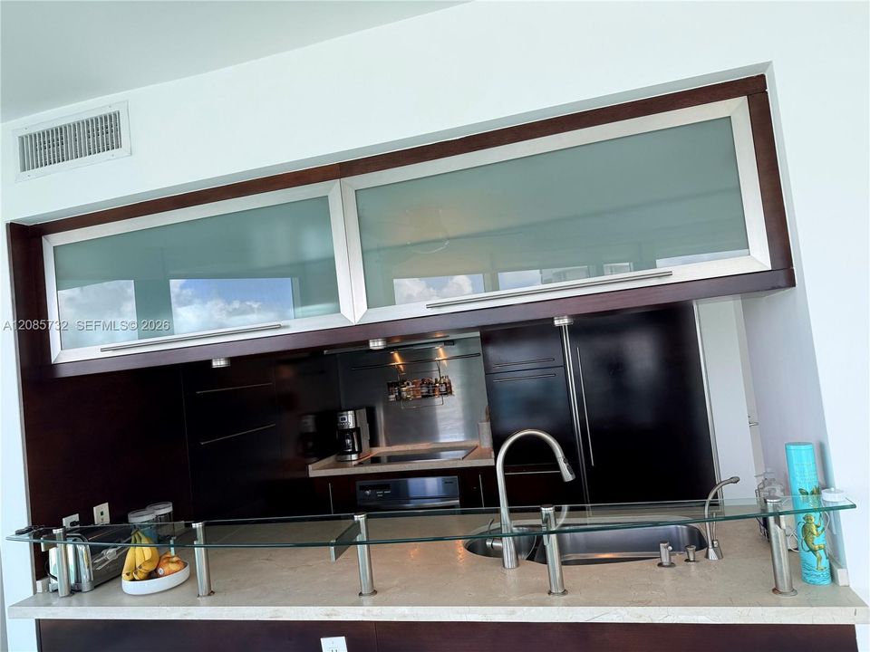 For Rent: $5,500 (2 beds, 2 baths, 1300 Square Feet)