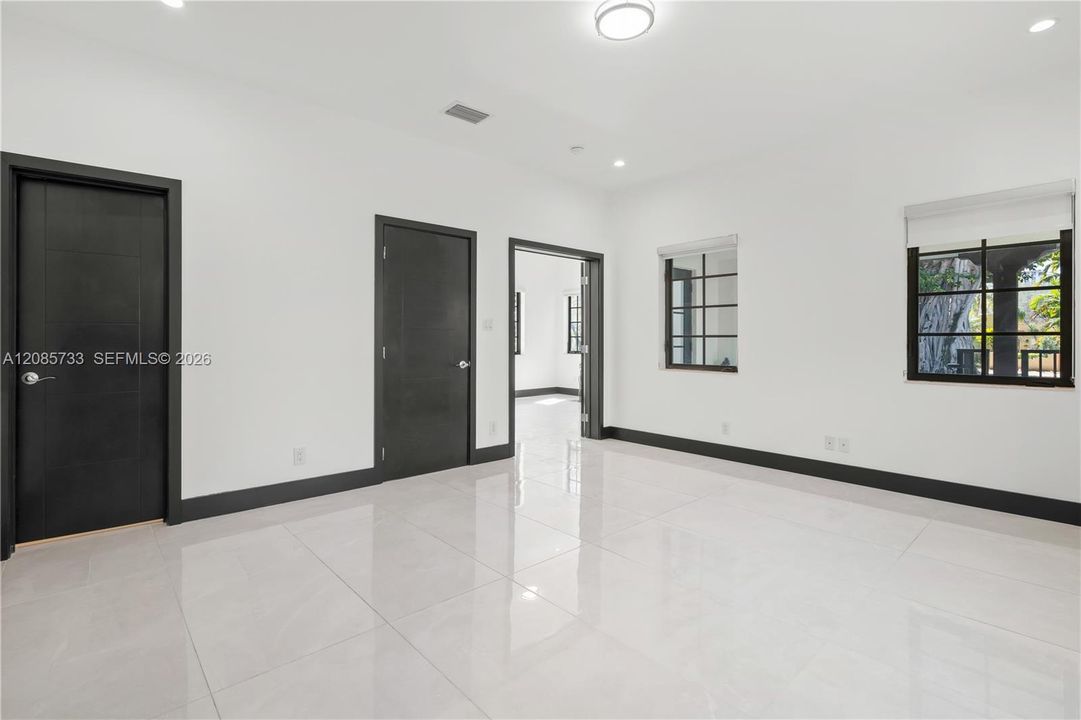 En Renta: $14,000 (4 camas, 4 baños, 3702 Pies cuadrados)