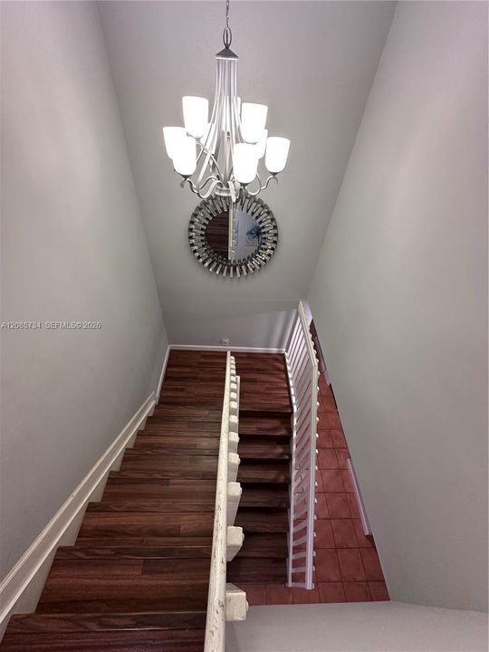 For Sale: $599,900 (4 beds, 3 baths, 2599 Square Feet)