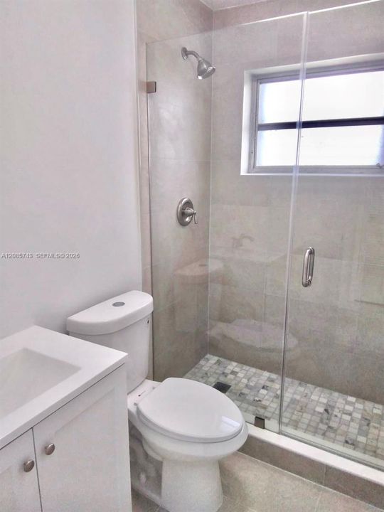 В аренду: $3,400 (3 спален, 2 ванн, 1200 Квадратных фут)