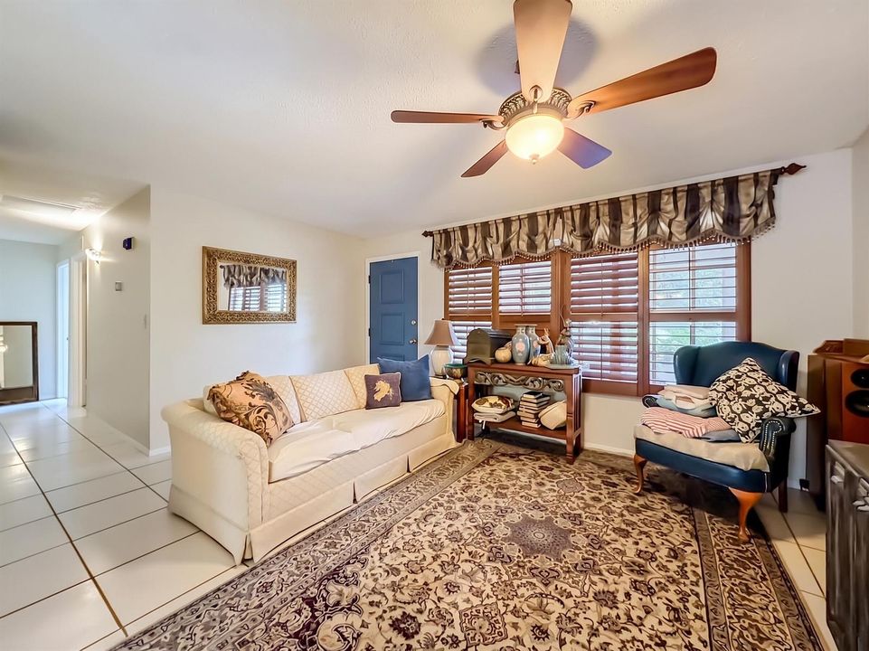 1324 Cromey Road NE-12