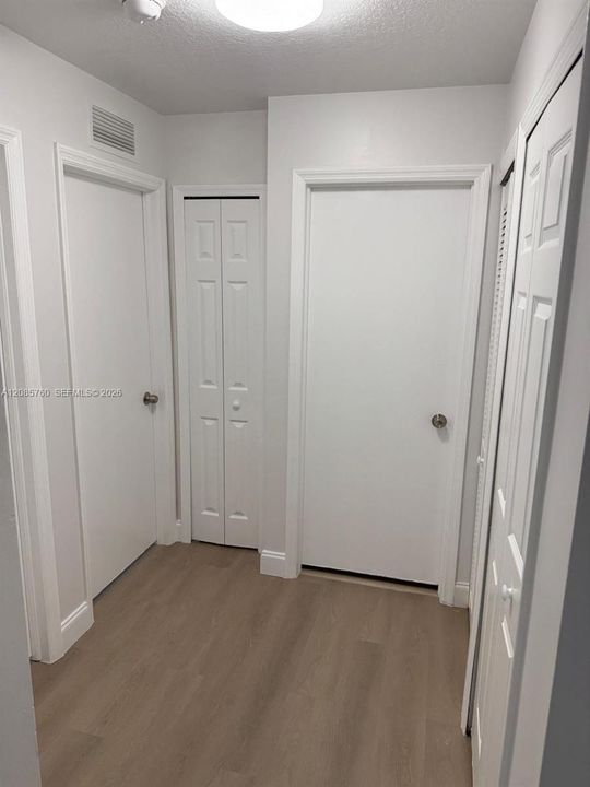 В аренду: $2,000 (3 спален, 2 ванн, 1024 Квадратных фут)