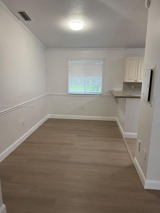В аренду: $2,000 (3 спален, 2 ванн, 1024 Квадратных фут)