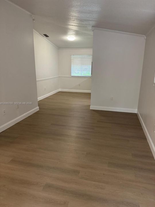 В аренду: $2,000 (3 спален, 2 ванн, 1024 Квадратных фут)
