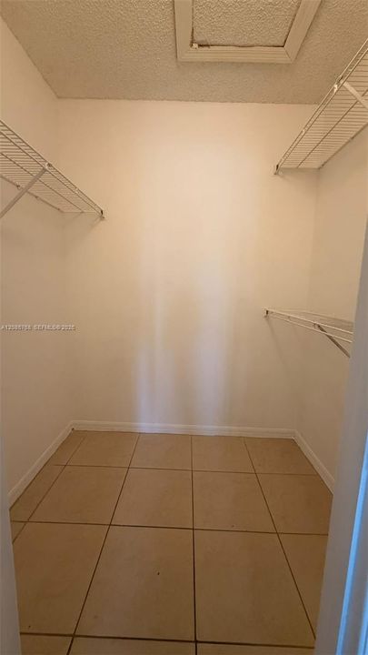 En Renta: $1,980 (2 camas, 2 baños, 963 Pies cuadrados)