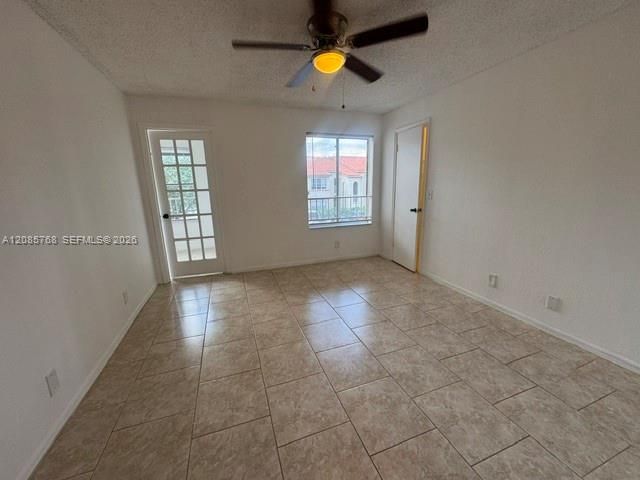 En Renta: $1,980 (2 camas, 2 baños, 963 Pies cuadrados)