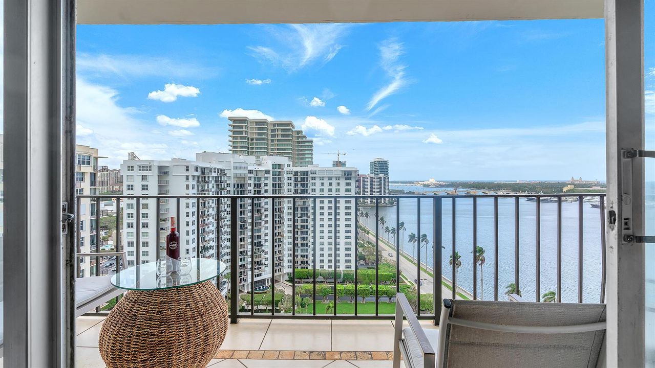 waterfront views for days