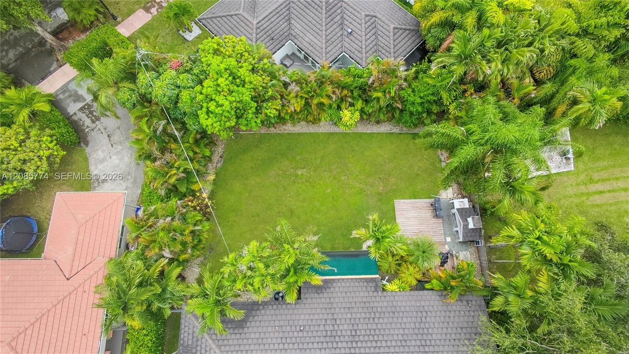 For Rent: $7,450 (3 beds, 2 baths, 1271 Square Feet)