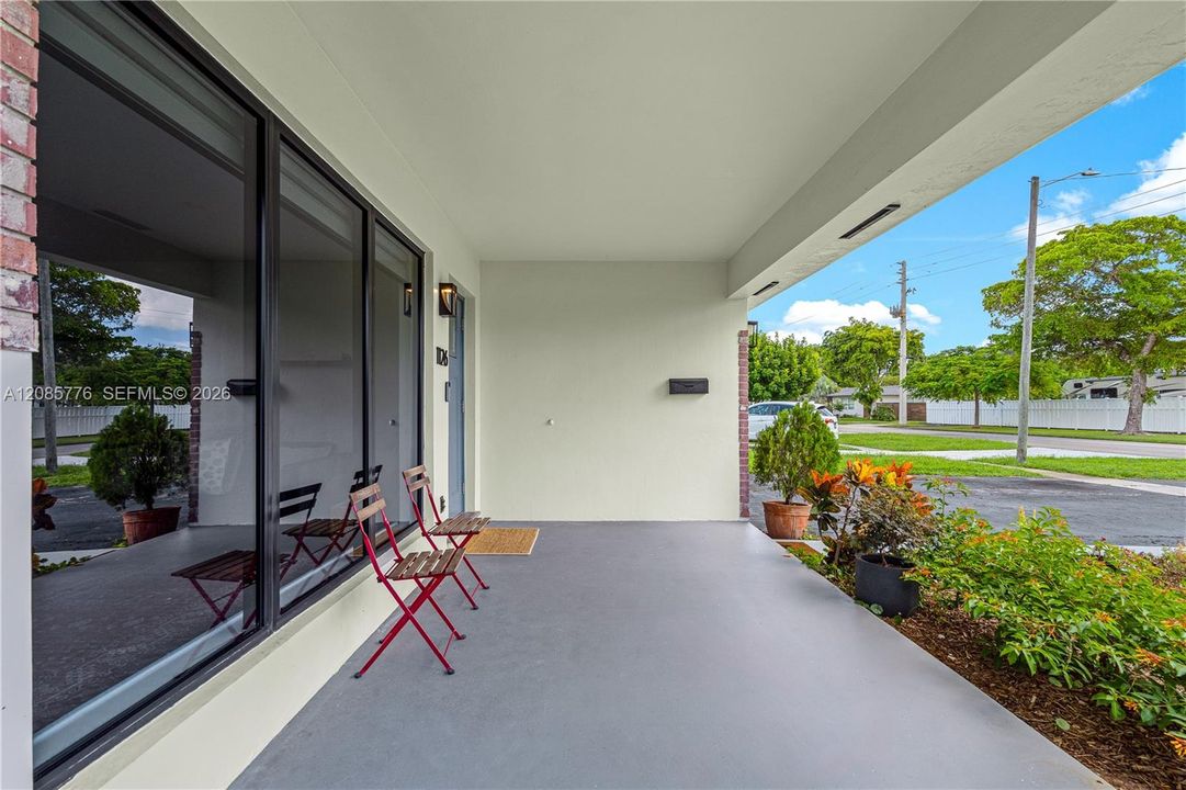 En Venta: $695,999 (3 camas, 2 baños, 1509 Pies cuadrados)