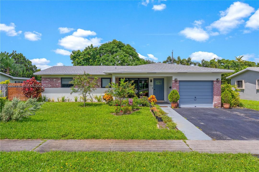 En Venta: $695,999 (3 camas, 2 baños, 1509 Pies cuadrados)