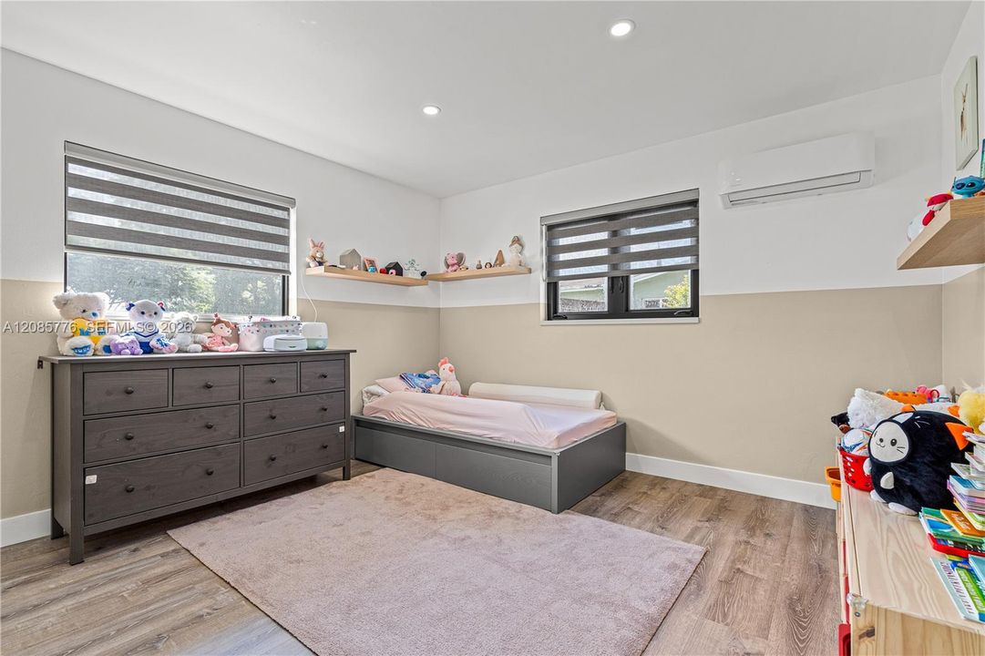 En Venta: $695,999 (3 camas, 2 baños, 1509 Pies cuadrados)