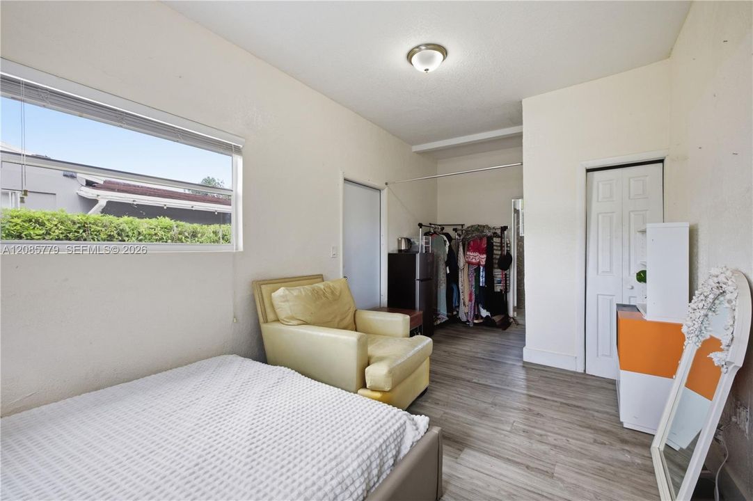For Sale: $720,000 (4 beds, 3 baths, 2440 Square Feet)