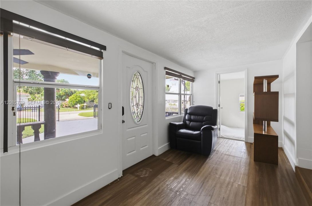 For Sale: $720,000 (4 beds, 3 baths, 2440 Square Feet)