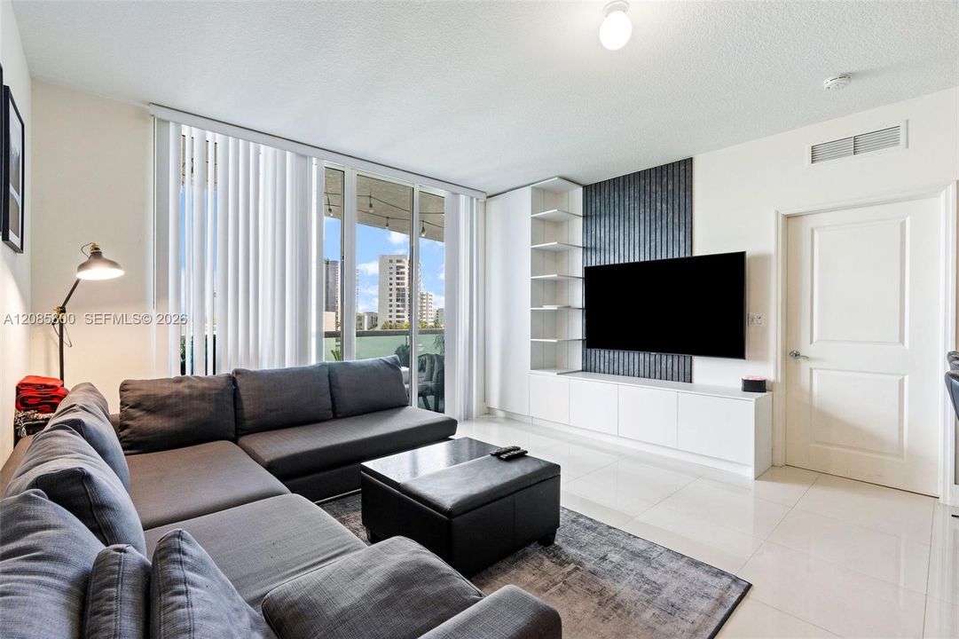 En Renta: $3,600 (2 camas, 2 baños, 1251 Pies cuadrados)