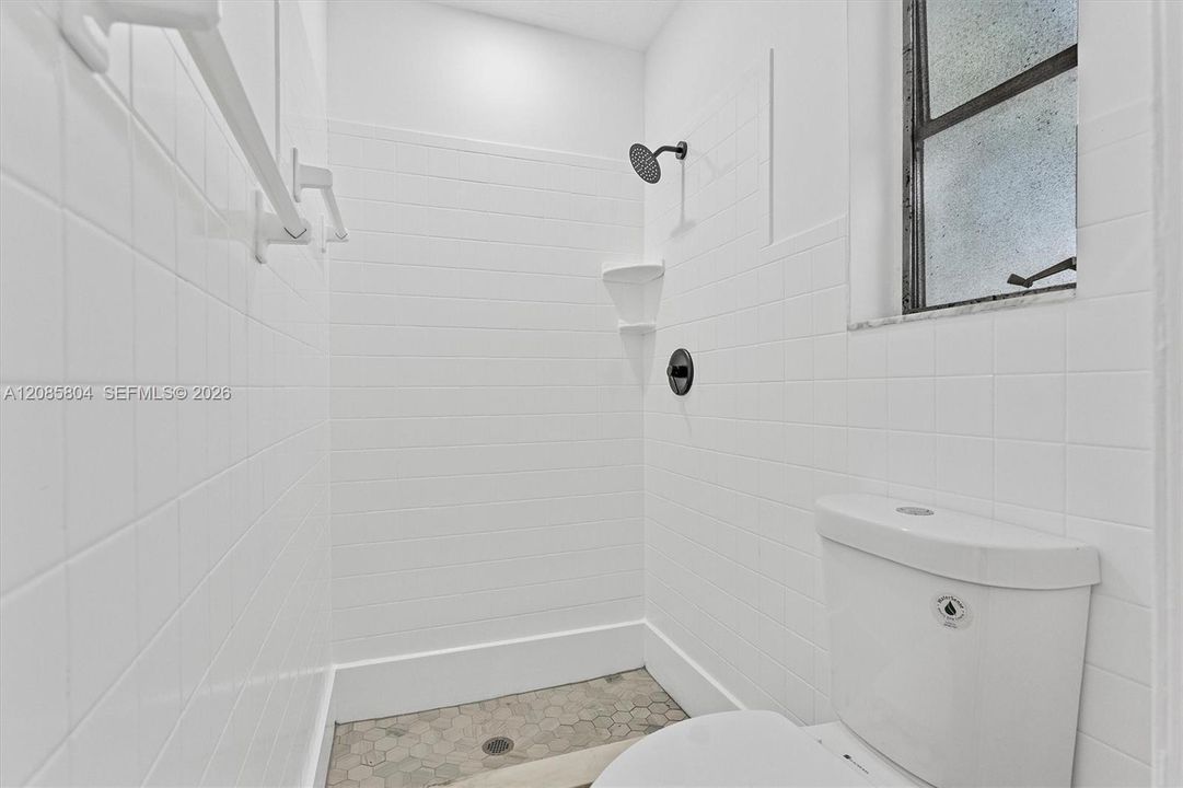 В аренду: $3,200 (3 спален, 2 ванн, 1350 Квадратных фут)