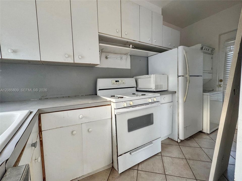 En Venta: $189,900 (1 camas, 1 baños, 680 Pies cuadrados)