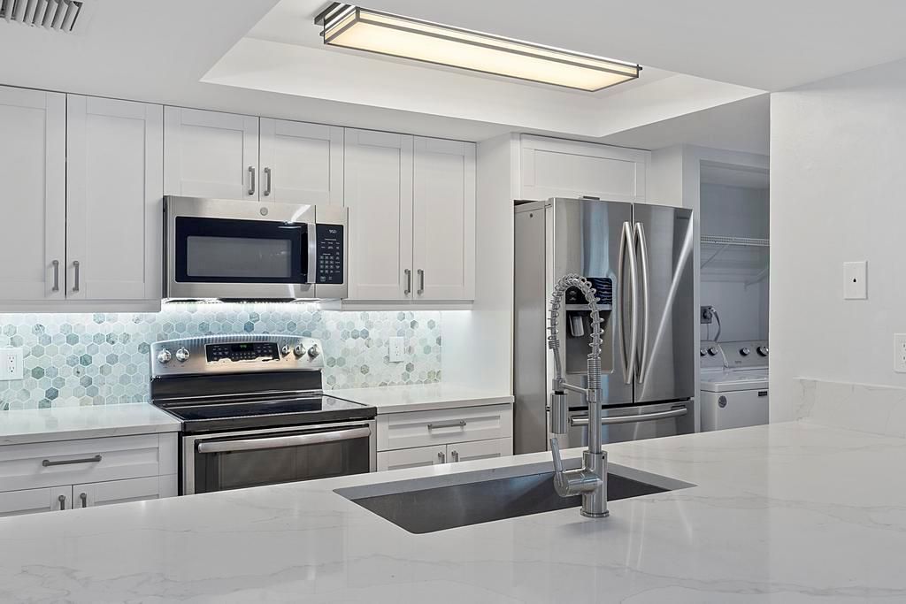 4307 Wood Ride Rd - 020