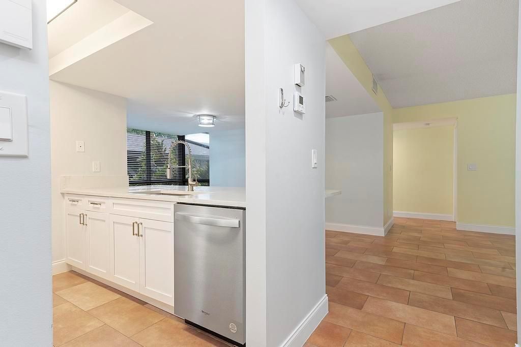 4307 Wood Ride Rd - 011