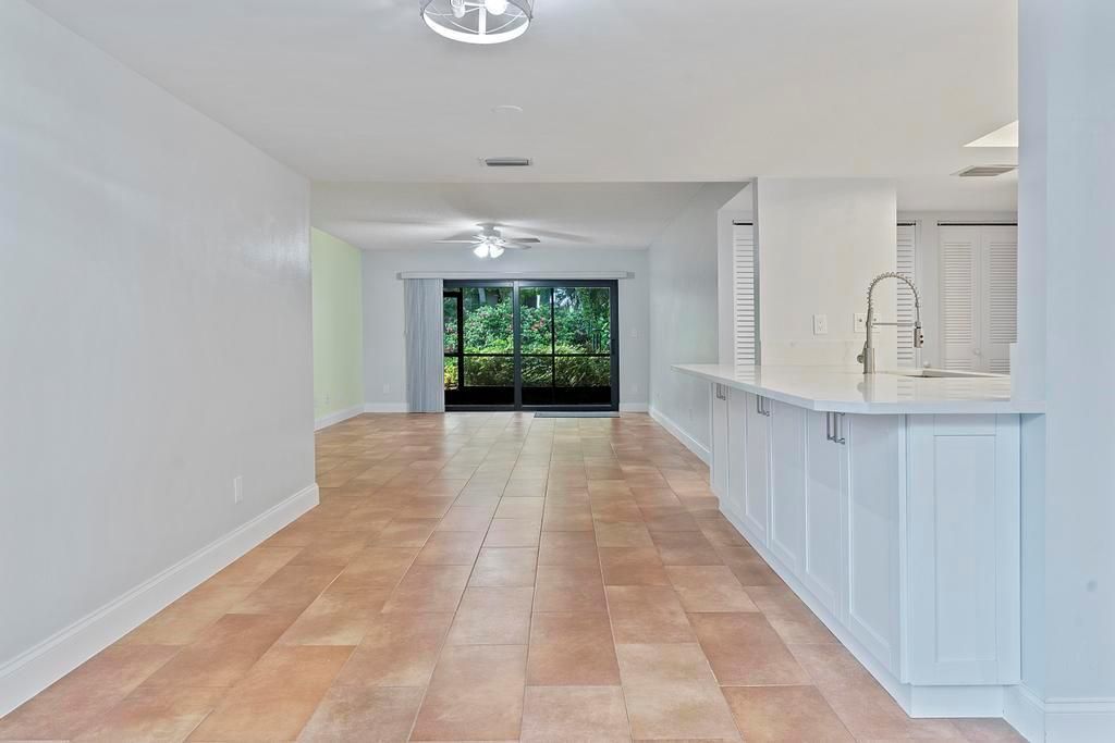 4307 Wood Ride Rd - 017