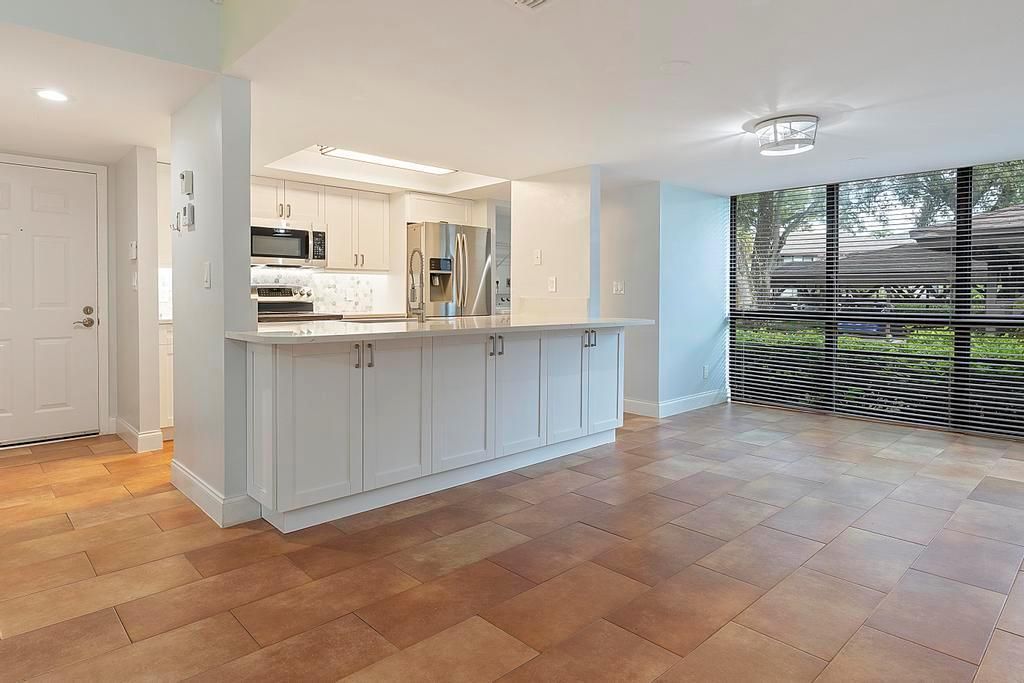 4307 Wood Ride Rd - 026