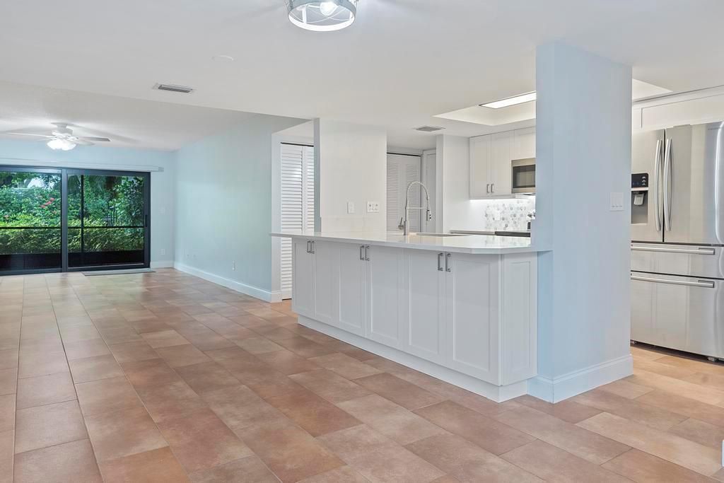 4307 Wood Ride Rd - 018